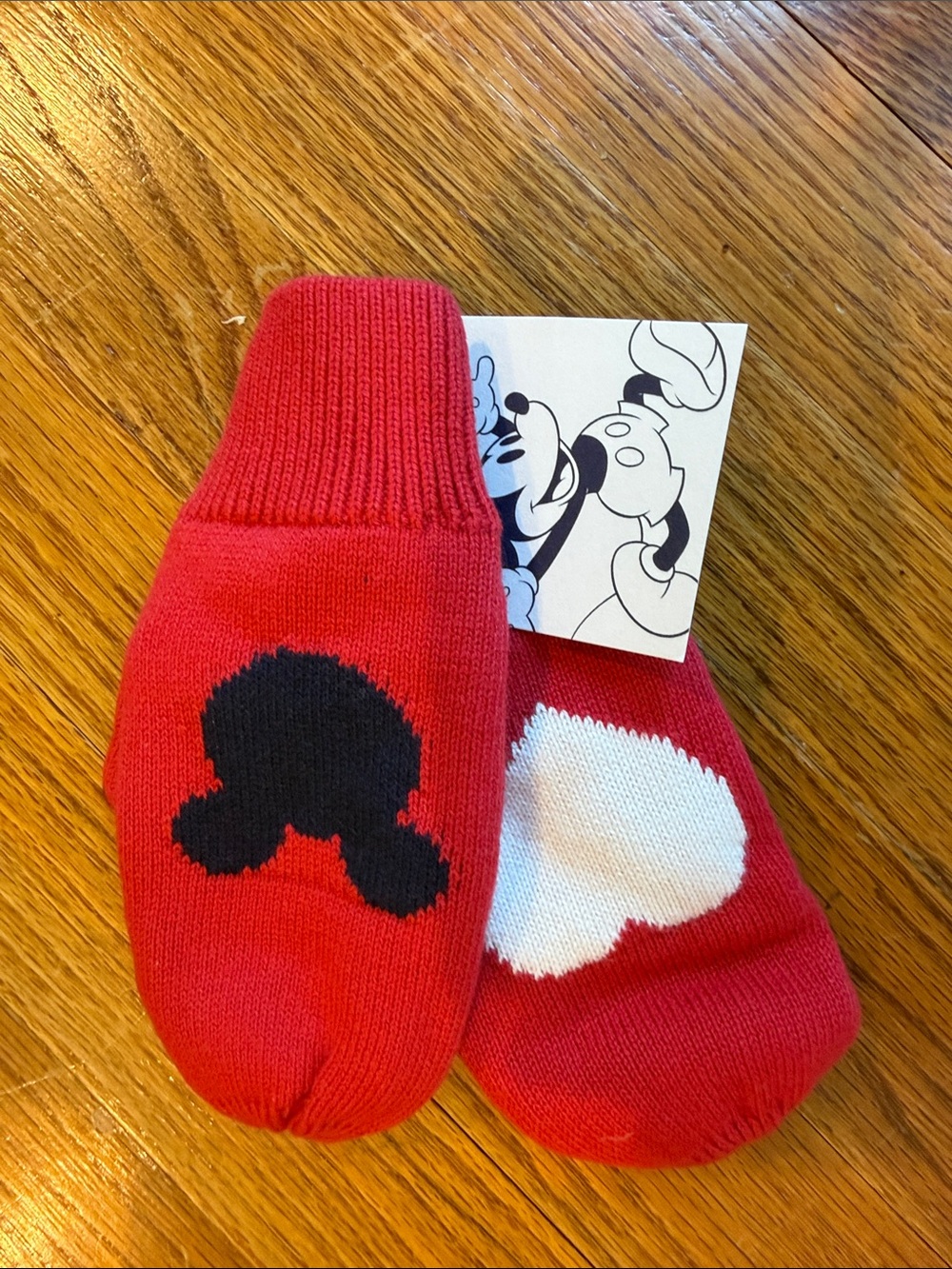NWT Gap x Disney Red Kids Mittens with White Heart and Black Mickey Silhouette